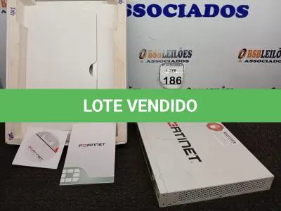 LOTE 186 - 01 SWITCH MARCA FORTINET MODELO FG-CD-G. (NO ESTADO) ATENÇÃO! FAZER A VISITAÇÃO ANTES DE ARREMATAR, NÃO SABEMOS SE FUNCIONA. LEILÃO NÃO TEM GARANTIA E NEM DEVOLUÇÃO, SUJEITO A POSSÍVEIS AVARIAS VISÍVEIS/OCULTAS E/OU AUSÊNCIA DE COMPONENTES.