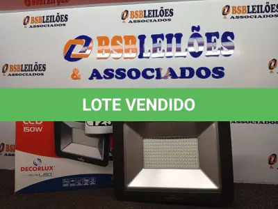 LOTE 125 - 01REFLETOR DECORLED SUPERLED 220V 150W LUZ BRANCA DECORLUX NOVO. (NO ESTADO) ATENÇÃO! FAZER A VISITAÇÃO ANTES DE ARREMATAR, NÃO SABEMOS SE FUNCIONA. LEILÃO NÃO TEM GARANTIA E NEM DEVOLUÇÃO, SUJEITO A POSSÍVEIS AVARIAS VISÍVEIS/OCULTAS E/OU AUSÊNCIA DE COMPONENTES.
