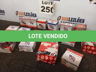 LOTE 250 - 16 - ROLAMENTOS DE RODA (NO ESTADO, NÃO SABEMOS SE FUNCIONA. LEILÃO NÃO TEM GARANTIA E NEM DEVOLUÇÃO, SUJEITO A POSSÍVEIS AVARIAS VISÍVEIS/OCULTAS E/OU AUSÊNCIA DE COMPONENTES)