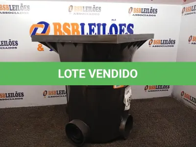 LOTE 168 - 01 CAIXA COLETORA DE ÁGUA PLUVIAL GRANDE PREMIUM PT METASUL (NO ESTADO) ATENÇÃO! FAZER A VISITAÇÃO ANTES DE ARREMATAR, NÃO SABEMOS SE FUNCIONA. LEILÃO NÃO TEM GARANTIA E NEM DEVOLUÇÃO, SUJEITO A POSSÍVEIS AVARIAS VISÍVEIS/OCULTAS E/OU AUSÊNCIA DE COMPONENTES.