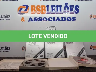 LOTE 082 - 05 FITAS PARA GRAVADOR DE ROLO. (NO ESTADO) ATENÇÃO! FAZER A VISITAÇÃO ANTES DE ARREMATAR, NÃO SABEMOS SE FUNCIONA. LEILÃO NÃO TEM GARANTIA E NEM DEVOLUÇÃO, SUJEITO A POSSÍVEIS AVARIAS VISÍVEIS/OCULTAS E/OU AUSÊNCIA DE COMPONENTES.