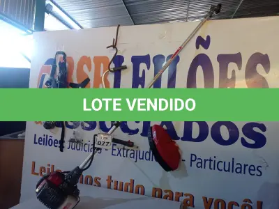 LOTE 077 - 01 ROÇADEIRA BR43 A GASOLINA.  (NO ESTADO) ATENÇÃO! FAZER A VISITAÇÃO ANTES DE ARREMATAR, NÃO SABEMOS SE FUNCIONA. LEILÃO NÃO TEM GARANTIA E NEM DEVOLUÇÃO, SUJEITO A POSSÍVEIS AVARIAS VISÍVEIS/OCULTAS E/OU AUSÊNCIA DE COMPONENTES.