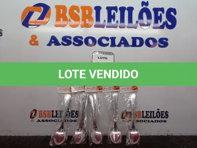 LOTE 008 - 05 KITS DE COLHERES COM 06 PEÇAS CADA. (NO ESTADO) ATENÇÃO! FAZER A VISITAÇÃO ANTES DE ARREMATAR, NÃO SABEMOS SE FUNCIONA. LEILÃO NÃO TEM GARANTIA E NEM DEVOLUÇÃO, SUJEITO A POSSÍVEIS AVARIAS VISÍVEIS/OCULTAS E/OU AUSÊNCIA DE COMPONENTES.
