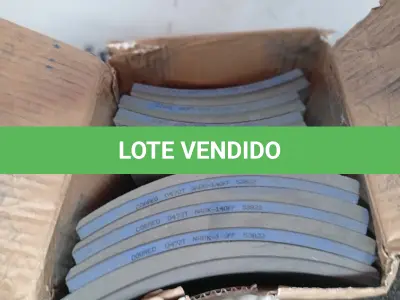 LOTE 283 - 01 - LONA DE FREIO - COBREQ - 0472T (NO ESTADO, NÃO SABEMOS SE FUNCIONA. LEILÃO NÃO TEM GARANTIA E NEM DEVOLUÇÃO, SUJEITO A POSSÍVEIS AVARIAS VISÍVEIS/OCULTAS E/OU AUSÊNCIA DE COMPONENTES)