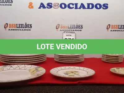 LOTE 071 - 06 PRATOS GRANDES, 06 PRATOS PEQUENOS E 06 PIRES LIMÕES. (NO ESTADO) ATENÇÃO! FAZER A VISITAÇÃO ANTES DE ARREMATAR, NÃO SABEMOS SE FUNCIONA. LEILÃO NÃO TEM GARANTIA E NEM DEVOLUÇÃO, SUJEITO A POSSÍVEIS AVARIAS VISÍVEIS/OCULTAS E/OU AUSÊNCIA DE COMPONENTES.
