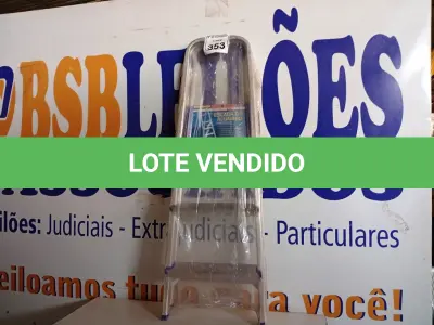 LOTE 353 - 01 ESCADA ALUMINIO 03 DEGRAUS PRIMA SBA.(NO ESTADO) ATENÇÃO! FAZER A VISITAÇÃO ANTES DE ARREMATAR, NÃO SABEMOS SE FUNCIONA. LEILÃO NÃO TEM GARANTIA E NEM DEVOLUÇÃO, SUJEITO A POSSÍVEIS AVARIAS VISÍVEIS/OCULTAS E/OU AUSÊNCIA DE COMPONENTES.