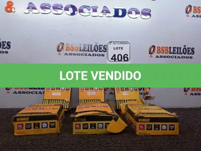 LOTE 406 - 06 CAIXAS DE GRAMPOS 18 GA ¼” NARROW CROWN STAPLES. (NO ESTADO) ATENÇÃO! FAZER A VISITAÇÃO ANTES DE ARREMATAR, NÃO SABEMOS SE FUNCIONA. LEILÃO NÃO TEM GARANTIA E NEM DEVOLUÇÃO, SUJEITO A POSSÍVEIS AVARIAS VISÍVEIS/OCULTAS E/OU AUSÊNCIA DE COMPONENTES.
