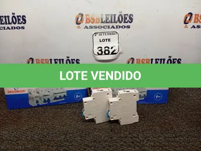 LOTE 382 - 02 CAIXAS DE MINI DISJUNTORES DECORLUX MODELO DZ47-63, CONTÉM 12 UNIDADES EM CADA CAIXA. (NO ESTADO) ATENÇÃO! FAZER A VISITAÇÃO ANTES DE ARREMATAR, NÃO SABEMOS SE FUNCIONA. LEILÃO NÃO TEM GARANTIA E NEM DEVOLUÇÃO, SUJEITO A POSSÍVEIS AVARIAS VISÍVEIS/OCULTAS E/OU AUSÊNCIA DE COMPONENTES.