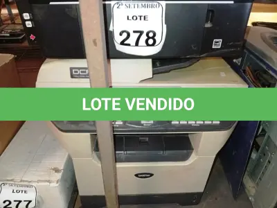 LOTE 278 - 02 IMPRESSORAS SENDO UMA MULTIFUNCIONAL MARCA BROTHER MODELO 8065DN E UMA EPSON. (NO ESTADO) ATENÇÃO! FAZER A VISITAÇÃO ANTES DE ARREMATAR, NÃO SABEMOS SE FUNCIONA. LEILÃO NÃO TEM GARANTIA E NEM DEVOLUÇÃO, SUJEITO A POSSÍVEIS AVARIAS VISÍVEIS/OCULTAS E/OU AUSÊNCIA DE COMPONENTES.
