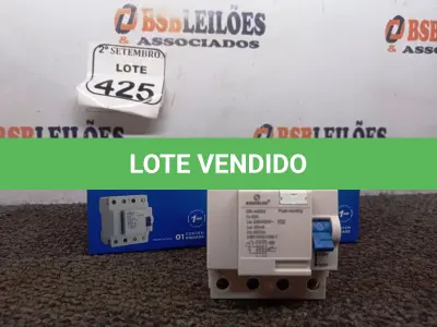 LOTE 425 - 03 CAIXAS DE INTERRUPTOR DECORLUX RESIDUAL DR TETRAPOLAR, CONTÉM 01 UNIDADE EM CADA CAIXA. (NO ESTADO) ATENÇÃO! FAZER A VISITAÇÃO ANTES DE ARREMATAR, NÃO SABEMOS SE FUNCIONA. LEILÃO NÃO TEM GARANTIA E NEM DEVOLUÇÃO, SUJEITO A POSSÍVEIS AVARIAS VISÍVEIS/OCULTAS E/OU AUSÊNCIA DE COMPONENTES.