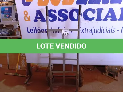 LOTE 331 - 01 CARRINHO DE MÃO PARA CARGAS 180KG TRAMONTINA. (NO ESTADO) ATENÇÃO! FAZER A VISITAÇÃO ANTES DE ARREMATAR, NÃO SABEMOS SE FUNCIONA. LEILÃO NÃO TEM GARANTIA E NEM DEVOLUÇÃO, SUJEITO A POSSÍVEIS AVARIAS VISÍVEIS/OCULTAS E/OU AUSÊNCIA DE COMPONENTES.