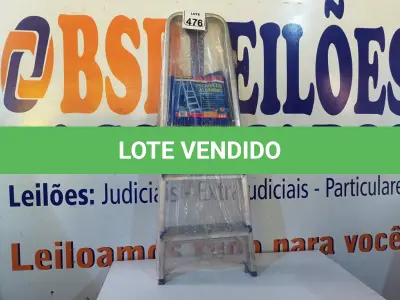 LOTE 476 - 01 ESCADA ALUMÍNIO 03 DEGRAUS PRIMA SBA.(NO ESTADO) ATENÇÃO! FAZER A VISITAÇÃO ANTES DE ARREMATAR, NÃO SABEMOS SE FUNCIONA. LEILÃO NÃO TEM GARANTIA E NEM DEVOLUÇÃO, SUJEITO A POSSÍVEIS AVARIAS VISÍVEIS/OCULTAS E/OU AUSÊNCIA DE COMPONENTES.
