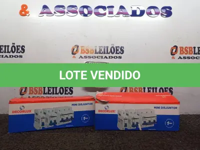 LOTE 427 - 02 CAIXAS DE MINI DISJUNTORES DECORLUX MODELO DZ47-63, CONTÉM 12 UNIDADES EM CADA CAIXA. (NO ESTADO) ATENÇÃO! FAZER A VISITAÇÃO ANTES DE ARREMATAR, NÃO SABEMOS SE FUNCIONA. LEILÃO NÃO TEM GARANTIA E NEM DEVOLUÇÃO, SUJEITO A POSSÍVEIS AVARIAS VISÍVEIS/OCULTAS E/OU AUSÊNCIA DE COMPONENTES.