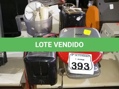 LOTE 393 - 01 LOTE COM DIVERSOS APARELHOS DOMÉSTICOS MARCAS E MODELOS DIVERSOS, 01 BALANÇA FILIZOLA COM AVARIAS. (NO ESTADO) ATENÇÃO! FAZER A VISITAÇÃO ANTES DE ARREMATAR, NÃO SABEMOS SE FUNCIONA. LEILÃO NÃO TEM GARANTIA E NEM DEVOLUÇÃO, SUJEITO A POSSÍVEIS AVARIAS VISÍVEIS/OCULTAS E/OU AUSÊNCIA DE COMPONENTES.