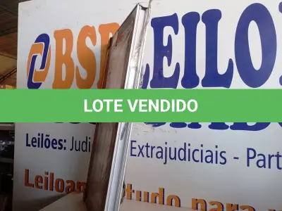 LOTE 448 - 01 JANELA MAXIM-AR PLENNA HORI 098X050 S/G BRANCO HAIALA NOVO. (NO ESTADO) ATENÇÃO! FAZER A VISITAÇÃO ANTES DE ARREMATAR, NÃO SABEMOS SE FUNCIONA. LEILÃO NÃO TEM GARANTIA E NEM DEVOLUÇÃO, SUJEITO A POSSÍVEIS AVARIAS VISÍVEIS/OCULTAS E/OU AUSÊNCIA DE COMPONENTES.