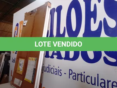 LOTE 450 - 01 JANELA MAXIM-AR PLENNA VERT 060X118 S/G BRANCO HAIALA NOVO. (NO ESTADO) ATENÇÃO! FAZER A VISITAÇÃO ANTES DE ARREMATAR, NÃO SABEMOS SE FUNCIONA. LEILÃO NÃO TEM GARANTIA E NEM DEVOLUÇÃO, SUJEITO A POSSÍVEIS AVARIAS VISÍVEIS/OCULTAS E/OU AUSÊNCIA DE COMPONENTES.