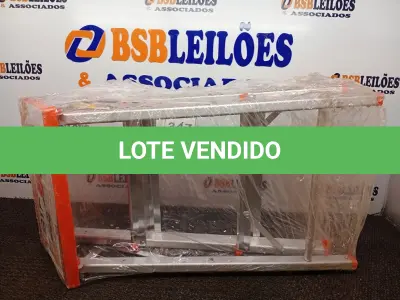 LOTE 347 - 01 BANCO ESCADA DE ALUMÍNIO MARCA BTF. (NO ESTADO) ATENÇÃO! FAZER A VISITAÇÃO ANTES DE ARREMATAR, NÃO SABEMOS SE FUNCIONA. LEILÃO NÃO TEM GARANTIA E NEM DEVOLUÇÃO, SUJEITO A POSSÍVEIS AVARIAS VISÍVEIS/OCULTAS E/OU AUSÊNCIA DE COMPONENTES.