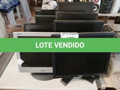 LOTE 356 - 08 MONITORES LCD MARCAS E MODELOS DIVERSOS PARA A RETIRADA DE PEÇAS. (NO ESTADO) ATENÇÃO! FAZER A VISITAÇÃO ANTES DE ARREMATAR, NÃO SABEMOS SE FUNCIONA. LEILÃO NÃO TEM GARANTIA E NEM DEVOLUÇÃO, SUJEITO A POSSÍVEIS AVARIAS VISÍVEIS/OCULTAS E/OU AUSÊNCIA DE COMPONENTES.