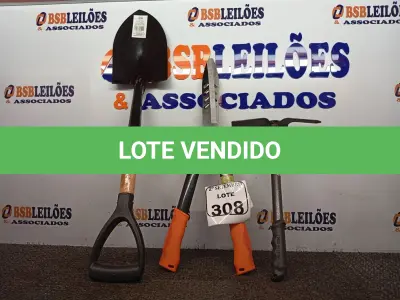 LOTE 308 - 01 LOTE COM MATERIAIS DIVERSOS PARA JARDINAGEM. (NO ESTADO) ATENÇÃO! FAZER A VISITAÇÃO ANTES DE ARREMATAR, NÃO SABEMOS SE FUNCIONA. LEILÃO NÃO TEM GARANTIA E NEM DEVOLUÇÃO, SUJEITO A POSSÍVEIS AVARIAS VISÍVEIS/OCULTAS E/OU AUSÊNCIA DE COMPONENTES.