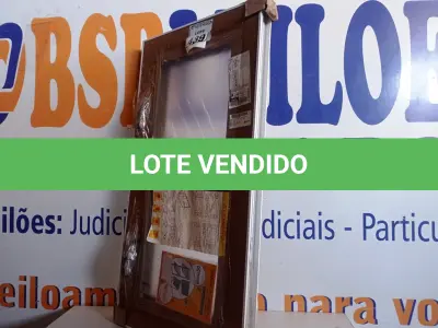 LOTE 439 - 01 JANELA MAXIM-AR PLENNA HORI 098X050 S/G BRANCO HAIALA NOVO. (NO ESTADO) ATENÇÃO! FAZER A VISITAÇÃO ANTES DE ARREMATAR, NÃO SABEMOS SE FUNCIONA. LEILÃO NÃO TEM GARANTIA E NEM DEVOLUÇÃO, SUJEITO A POSSÍVEIS AVARIAS VISÍVEIS/OCULTAS E/OU AUSÊNCIA DE COMPONENTES.