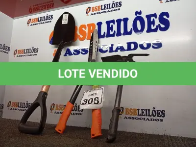 LOTE 308 - 01 LOTE COM MATERIAIS DIVERSOS PARA JARDINAGEM. (NO ESTADO) ATENÇÃO! FAZER A VISITAÇÃO ANTES DE ARREMATAR, NÃO SABEMOS SE FUNCIONA. LEILÃO NÃO TEM GARANTIA E NEM DEVOLUÇÃO, SUJEITO A POSSÍVEIS AVARIAS VISÍVEIS/OCULTAS E/OU AUSÊNCIA DE COMPONENTES.
