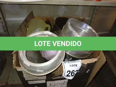 LOTE 262 - 01 LOTE COM UTENSÍLIOS DIVERSOS. (NO ESTADO) ATENÇÃO! FAZER A VISITAÇÃO ANTES DE ARREMATAR, NÃO SABEMOS SE FUNCIONA. LEILÃO NÃO TEM GARANTIA E NEM DEVOLUÇÃO, SUJEITO A POSSÍVEIS AVARIAS VISÍVEIS/OCULTAS E/OU AUSÊNCIA DE COMPONENTES.