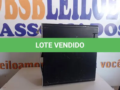 LOTE 445 - 01 SERVIDOR MARCA DELL P/ RETIRADA DE PEÇAS. (NO ESTADO) ATENÇÃO! FAZER A VISITAÇÃO ANTES DE ARREMATAR, NÃO SABEMOS SE FUNCIONA. LEILÃO NÃO TEM GARANTIA E NEM DEVOLUÇÃO, SUJEITO A POSSÍVEIS AVARIAS VISÍVEIS/OCULTAS E/OU AUSÊNCIA DE COMPONENTES.
