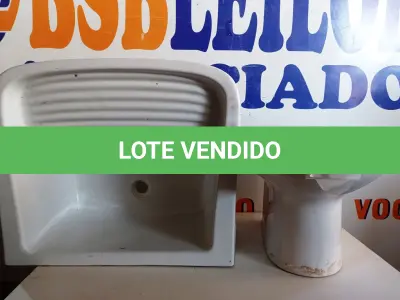 LOTE 455 - 01 VASO DECA E 01 TANQUE. (NO ESTADO) ATENÇÃO! FAZER A VISITAÇÃO ANTES DE ARREMATAR, NÃO SABEMOS SE FUNCIONA. LEILÃO NÃO TEM GARANTIA E NEM DEVOLUÇÃO, SUJEITO A POSSÍVEIS AVARIAS VISÍVEIS/OCULTAS E/OU AUSÊNCIA DE COMPONENTES.