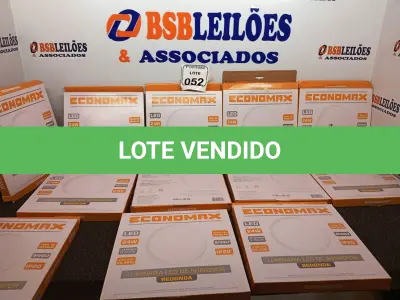 LOTE 052 - 12 LUMINÁRIAS ECONOMAX DE SOBREPOR LED. (NO ESTADO) ATENÇÃO! FAZER A VISITAÇÃO ANTES DE ARREMATAR, NÃO SABEMOS SE FUNCIONA. LEILÃO NÃO TEM GARANTIA E NEM DEVOLUÇÃO, SUJEITO A POSSÍVEIS AVARIAS VISÍVEIS/OCULTAS E/OU AUSÊNCIA DE COMPONENTES.