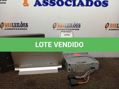 LOTE 018 - 01 TABLET LENOVO COM AVARIAS E 01 CD PLAYER JVC. (NO ESTADO) ATENÇÃO! FAZER A VISITAÇÃO ANTES DE ARREMATAR, NÃO SABEMOS SE FUNCIONA. LEILÃO NÃO TEM GARANTIA E NEM DEVOLUÇÃO, SUJEITO A POSSÍVEIS AVARIAS VISÍVEIS/OCULTAS E/OU AUSÊNCIA DE COMPONENTES.