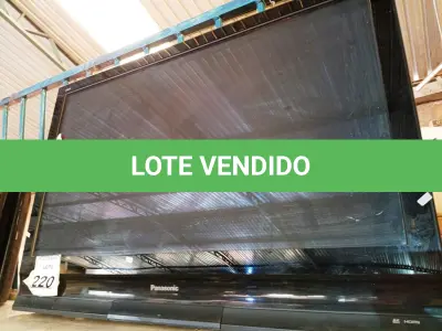 LOTE 220 - 01 TV DE 42” POLEGADAS PANASONIC C/AVARIAS. (NO ESTADO) ATENÇÃO! FAZER A VISITAÇÃO ANTES DE ARREMATAR, NÃO SABEMOS SE FUNCIONA. LEILÃO NÃO TEM GARANTIA E NEM DEVOLUÇÃO, SUJEITO A POSSÍVEIS AVARIAS VISÍVEIS/OCULTAS E/OU AUSÊNCIA DE COMPONENTES.