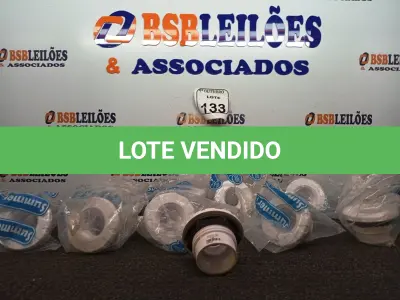LOTE 133 - 10 DISPOSITIVOS P REFLETORES P/ PISCINAS DE FIBRA. (NO ESTADO) ATENÇÃO! FAZER A VISITAÇÃO ANTES DE ARREMATAR, NÃO SABEMOS SE FUNCIONA. LEILÃO NÃO TEM GARANTIA E NEM DEVOLUÇÃO, SUJEITO A POSSÍVEIS AVARIAS VISÍVEIS/OCULTAS E/OU AUSÊNCIA DE COMPONENTES.