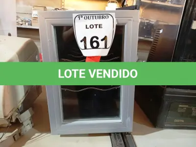 LOTE 161 - 01 ADEGA DYNASTY. (NO ESTADO) ATENÇÃO! FAZER A VISITAÇÃO ANTES DE ARREMATAR, NÃO SABEMOS SE FUNCIONA. LEILÃO NÃO TEM GARANTIA E NEM DEVOLUÇÃO, SUJEITO A POSSÍVEIS AVARIAS VISÍVEIS/OCULTAS E/OU AUSÊNCIA DE COMPONENTES.