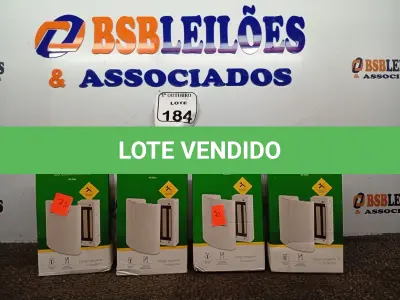 LOTE 184 - 04 FECHADURAS MARCAS E MODELOS DIVERSOS. (NO ESTADO) ATENÇÃO! FAZER A VISITAÇÃO ANTES DE ARREMATAR, NÃO SABEMOS SE FUNCIONA. LEILÃO NÃO TEM GARANTIA E NEM DEVOLUÇÃO, SUJEITO A POSSÍVEIS AVARIAS VISÍVEIS/OCULTAS E/OU AUSÊNCIA DE COMPONENTES.