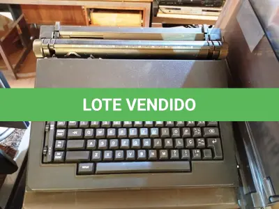 LOTE 214 - 03 MÁQUINAS DE ESCREVER DIGITAIS MARCAS E MODELOS DIVERSOS C/AVARIAS. (NO ESTADO) ATENÇÃO! FAZER A VISITAÇÃO ANTES DE ARREMATAR, NÃO SABEMOS SE FUNCIONA. LEILÃO NÃO TEM GARANTIA E NEM DEVOLUÇÃO, SUJEITO A POSSÍVEIS AVARIAS VISÍVEIS/OCULTAS E/OU AUSÊNCIA DE COMPONENTES.