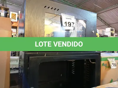 LOTE 197 - 02 CAIXAS DE RACK VAZIOS. (NO ESTADO) ATENÇÃO! FAZER A VISITAÇÃO ANTES DE ARREMATAR, NÃO SABEMOS SE FUNCIONA. LEILÃO NÃO TEM GARANTIA E NEM DEVOLUÇÃO, SUJEITO A POSSÍVEIS AVARIAS VISÍVEIS/OCULTAS E/OU AUSÊNCIA DE COMPONENTES.