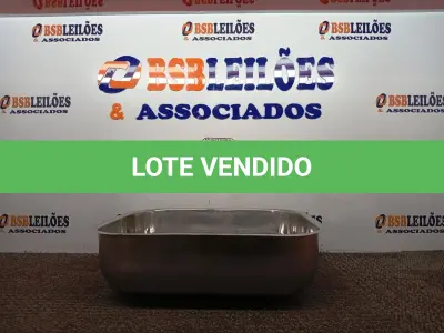 LOTE 159 - 01 CUBA EM AÇO INOX 400X340X140MM. (NO ESTADO) ATENÇÃO! FAZER A VISITAÇÃO ANTES DE ARREMATAR, NÃO SABEMOS SE FUNCIONA. LEILÃO NÃO TEM GARANTIA E NEM DEVOLUÇÃO, SUJEITO A POSSÍVEIS AVARIAS VISÍVEIS/OCULTAS E/OU AUSÊNCIA DE COMPONENTES.