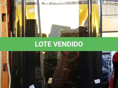 LOTE 054 - 01 ADEGA BRASTEMP. (NO ESTADO) ATENÇÃO! FAZER A VISITAÇÃO ANTES DE ARREMATAR, NÃO SABEMOS SE FUNCIONA. LEILÃO NÃO TEM GARANTIA E NEM DEVOLUÇÃO, SUJEITO A POSSÍVEIS AVARIAS VISÍVEIS/OCULTAS E/OU AUSÊNCIA DE COMPONENTES.