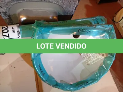 LOTE 207 - 01 CUBA DECA P/ LAVATÓRIO C/ COLUNA. (NO ESTADO) ATENÇÃO! FAZER A VISITAÇÃO ANTES DE ARREMATAR, NÃO SABEMOS SE FUNCIONA. LEILÃO NÃO TEM GARANTIA E NEM DEVOLUÇÃO, SUJEITO A POSSÍVEIS AVARIAS VISÍVEIS/OCULTAS E/OU AUSÊNCIA DE COMPONENTES.