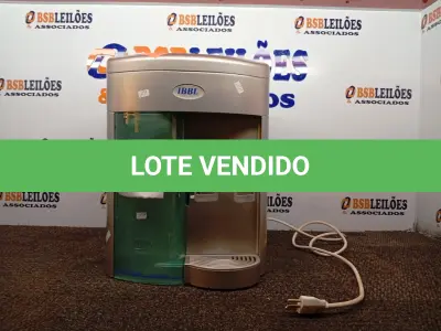 LOTE 084 - 01 BEBEDOURO DE BANCADA IBBL. (NO ESTADO) ATENÇÃO! FAZER A VISITAÇÃO ANTES DE ARREMATAR, NÃO SABEMOS SE FUNCIONA. LEILÃO NÃO TEM GARANTIA E NEM DEVOLUÇÃO, SUJEITO A POSSÍVEIS AVARIAS VISÍVEIS/OCULTAS E/OU AUSÊNCIA DE COMPONENTES.