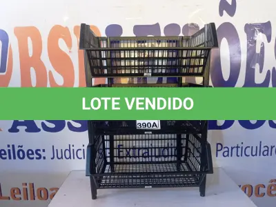LOTE 390 - 03 CESTAS ORGANIZADORA PARA FRUTAS OU FERRAMENTAS (NO ESTADO) ATENÇÃO! FAZER A VISITAÇÃO ANTES DE ARREMATAR, NÃO SABEMOS SE FUNCIONA. LEILÃO NÃO TEM GARANTIA E NEM DEVOLUÇÃO, SUJEITO A POSSÍVEIS AVARIAS VISÍVEIS/OCULTAS E/OU AUSÊNCIA DE COMPONENTES.