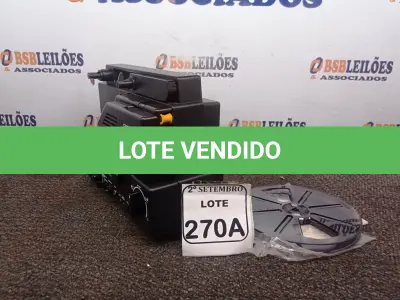 LOTE 270 - 01 PROJETOR DE ROLO CHINON SP-330 115V. (NO ESTADO) ATENÇÃO! FAZER A VISITAÇÃO ANTES DE ARREMATAR, NÃO SABEMOS SE FUNCIONA. LEILÃO NÃO TEM GARANTIA E NEM DEVOLUÇÃO, SUJEITO A POSSÍVEIS AVARIAS VISÍVEIS/OCULTAS E/OU AUSÊNCIA DE COMPONENTES.