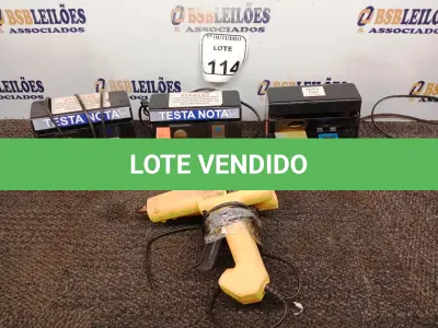 LOTE 114 - 03 TESTADORES DE NOTAS FALSAS E 02 PISTOLAS DE COLA QUENTE. (NO ESTADO) ATENÇÃO! FAZER A VISITAÇÃO ANTES DE ARREMATAR, NÃO SABEMOS SE FUNCIONA. LEILÃO NÃO TEM GARANTIA E NEM DEVOLUÇÃO, SUJEITO A POSSÍVEIS AVARIAS VISÍVEIS/OCULTAS E/OU AUSÊNCIA DE COMPONENTES.