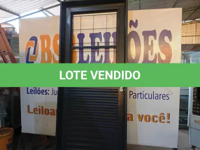 LOTE 555 - 01 PORTA VEN MIS TRAD 085X212 ESQ QUAD REQ12 HAIALA NOVO. (NO ESTADO) ATENÇÃO! FAZER A VISITAÇÃO ANTES DE ARREMATAR, NÃO SABEMOS SE FUNCIONA. LEILÃO NÃO TEM GARANTIA E NEM DEVOLUÇÃO, SUJEITO A POSSÍVEIS AVARIAS VISÍVEIS/OCULTAS E/OU AUSÊNCIA DE COMPONENTES.