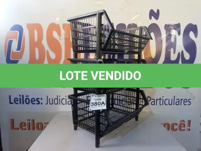 LOTE 380 - 03 CESTAS ORGANIZADORA PARA FRUTAS OU FERRAMENTAS (NO ESTADO) ATENÇÃO! FAZER A VISITAÇÃO ANTES DE ARREMATAR, NÃO SABEMOS SE FUNCIONA. LEILÃO NÃO TEM GARANTIA E NEM DEVOLUÇÃO, SUJEITO A POSSÍVEIS AVARIAS VISÍVEIS/OCULTAS E/OU AUSÊNCIA DE COMPONENTES.
