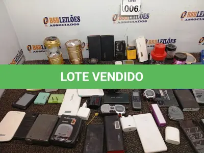 LOTE 006 - 01 LOTE COM DIVERSOS ELETRÔNICOS. (NO ESTADO) ATENÇÃO! FAZER A VISITAÇÃO ANTES DE ARREMATAR, NÃO SABEMOS SE FUNCIONA. LEILÃO NÃO TEM GARANTIA E NEM DEVOLUÇÃO, SUJEITO A POSSÍVEIS AVARIAS VISÍVEIS/OCULTAS E/OU AUSÊNCIA DE COMPONENTES.