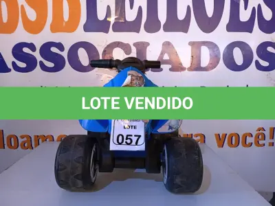 LOTE 057 - 01 QUADRICICLO ELÉTRICO P/ CRIANÇAS COM AVARIAS. (NO ESTADO) ATENÇÃO! FAZER A VISITAÇÃO ANTES DE ARREMATAR, NÃO SABEMOS SE FUNCIONA. LEILÃO NÃO TEM GARANTIA E NEM DEVOLUÇÃO, SUJEITO A POSSÍVEIS AVARIAS VISÍVEIS/OCULTAS E/OU AUSÊNCIA DE COMPONENTES.