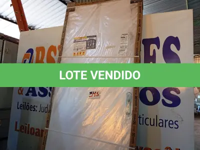 LOTE 545 - 01 PORTA DURAPLAC BRANCA APD 085X215 DIR REQ12 HAIALA NOVO (NO ESTADO) ATENÇÃO! FAZER A VISITAÇÃO ANTES DE ARREMATAR, NÃO SABEMOS SE FUNCIONA. LEILÃO NÃO TEM GARANTIA E NEM DEVOLUÇÃO, SUJEITO A POSSÍVEIS AVARIAS VISÍVEIS/OCULTAS E/OU AUSÊNCIA DE COMPONENTES.
