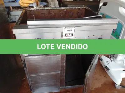 LOTE 579 - 01 SUCATA DE CHAPA A GÁS COM O CARRINHO. (NO ESTADO) ATENÇÃO! FAZER A VISITAÇÃO ANTES DE ARREMATAR, NÃO SABEMOS SE FUNCIONA. LEILÃO NÃO TEM GARANTIA E NEM DEVOLUÇÃO, SUJEITO A POSSÍVEIS AVARIAS VISÍVEIS/OCULTAS E/OU AUSÊNCIA DE COMPONENTES.