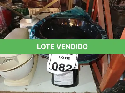 LOTE 082 - 01 VASO SANITÁRIO DECA NA COR PRETA. (NO ESTADO) ATENÇÃO! FAZER A VISITAÇÃO ANTES DE ARREMATAR, NÃO SABEMOS SE FUNCIONA. LEILÃO NÃO TEM GARANTIA E NEM DEVOLUÇÃO, SUJEITO A POSSÍVEIS AVARIAS VISÍVEIS/OCULTAS E/OU AUSÊNCIA DE COMPONENTES.